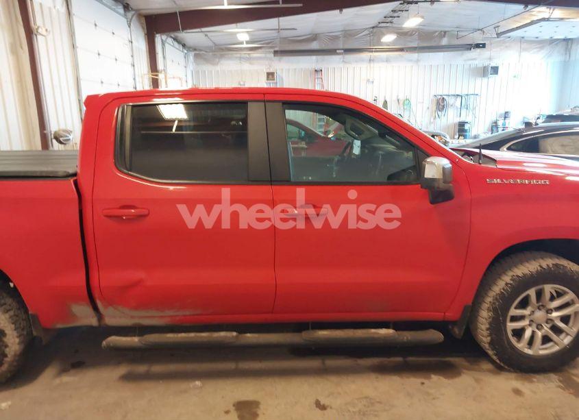 Photo 13 of 2020 Chevrolet Silverado 1500 4WD SHORT BED LT (VIN 3GCUYDEDXLG184375)