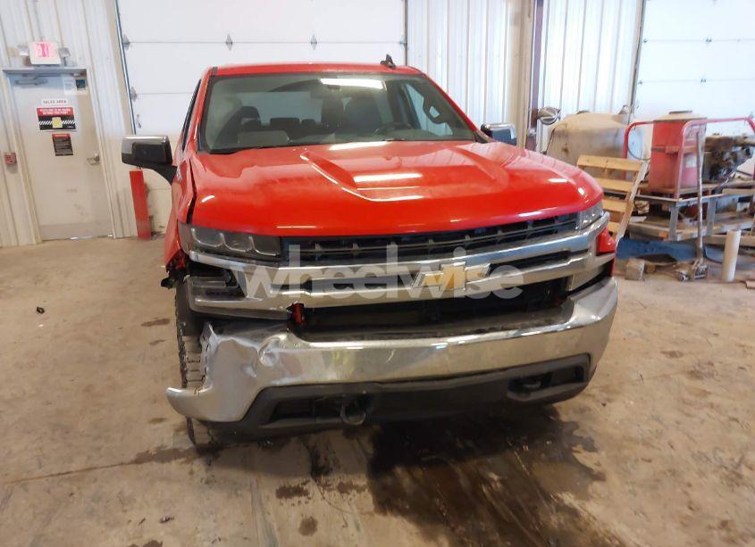 Photo 6 of 2020 Chevrolet Silverado 1500 4WD SHORT BED LT (VIN 3GCUYDEDXLG184375)