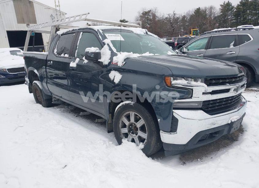 2020 Chevrolet Silverado 1500 4WD SHORT BED LT (VIN 3GCUYDEDXLG222025) main photo