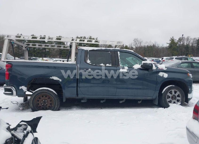 Photo 13 of 2020 Chevrolet Silverado 1500 4WD SHORT BED LT (VIN 3GCUYDEDXLG222025)