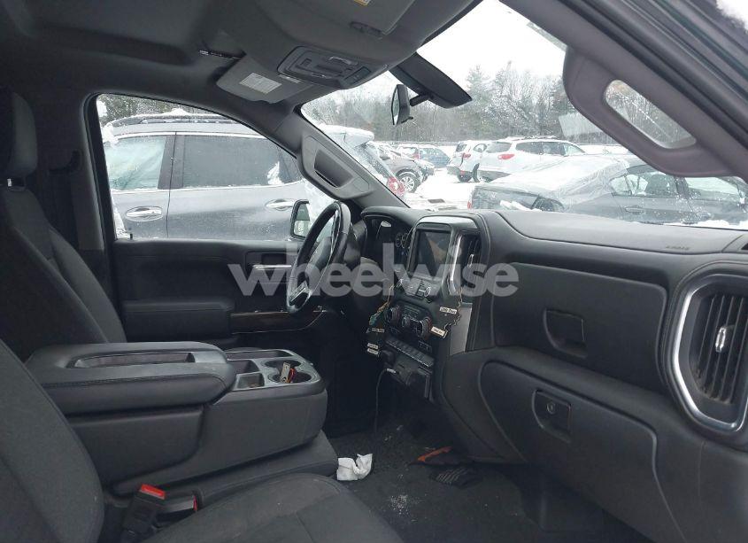 Photo 5 of 2020 Chevrolet Silverado 1500 4WD SHORT BED LT (VIN 3GCUYDEDXLG222025)