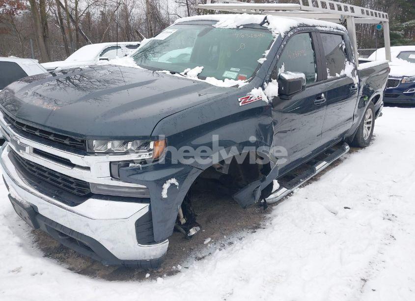 Photo 6 of 2020 Chevrolet Silverado 1500 4WD SHORT BED LT (VIN 3GCUYDEDXLG222025)