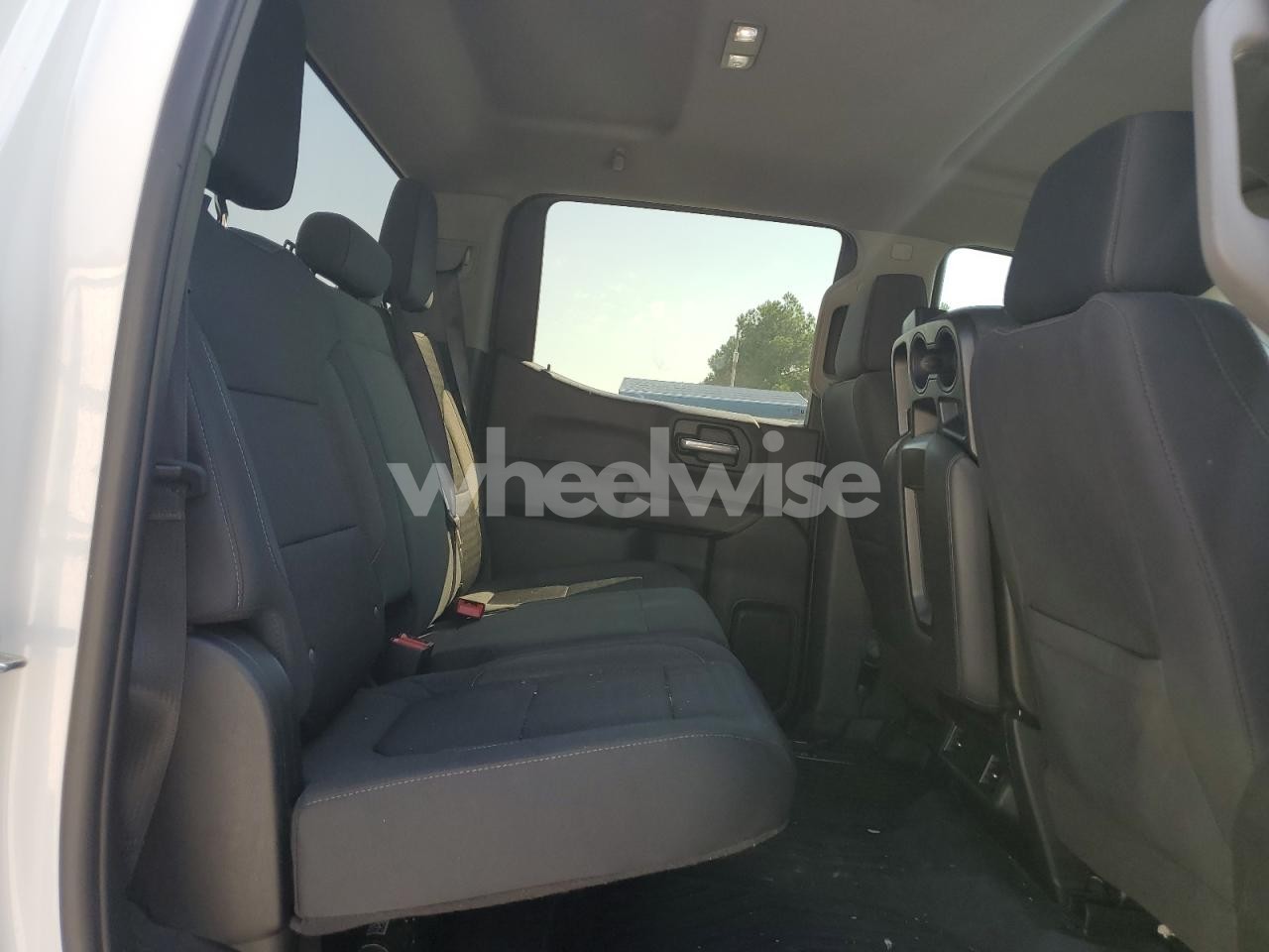 Photo 10 of 2020 CHEVROLET SILVERADO K1500 LT N/A (VIN 3GCUYDEDXLG290471)