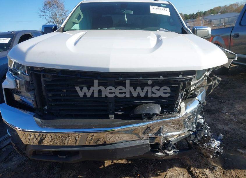 Photo 12 of 2020 Chevrolet Silverado 1500 4WD SHORT BED LT (VIN 3GCUYDEDXLG318883)