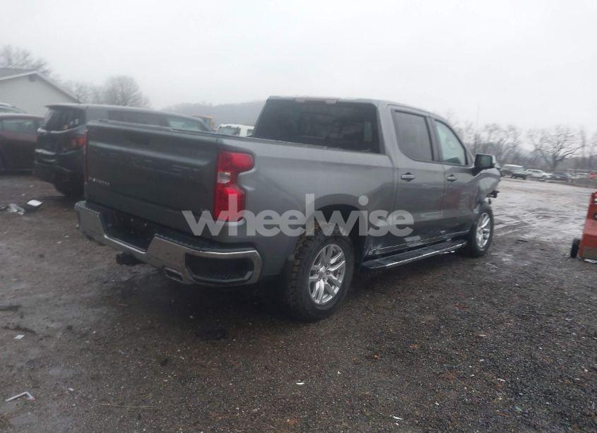 Photo 4 of 2020 Chevrolet Silverado 1500 4WD SHORT BED LT (VIN 3GCUYDET1LG322425)