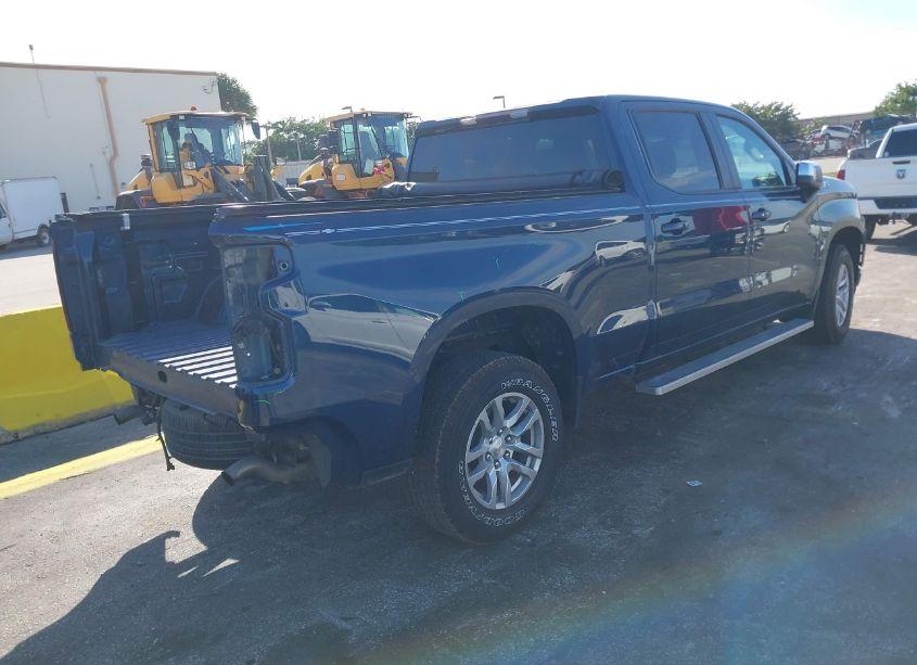 Photo 4 of 2021 Chevrolet Silverado 1500 4WD STANDARD BED LT (VIN 3GCUYDET2MG286536)