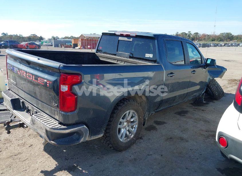 Photo 4 of 2020 Chevrolet Silverado 1500 4WD SHORT BED LT (VIN 3GCUYDET5LG217810)