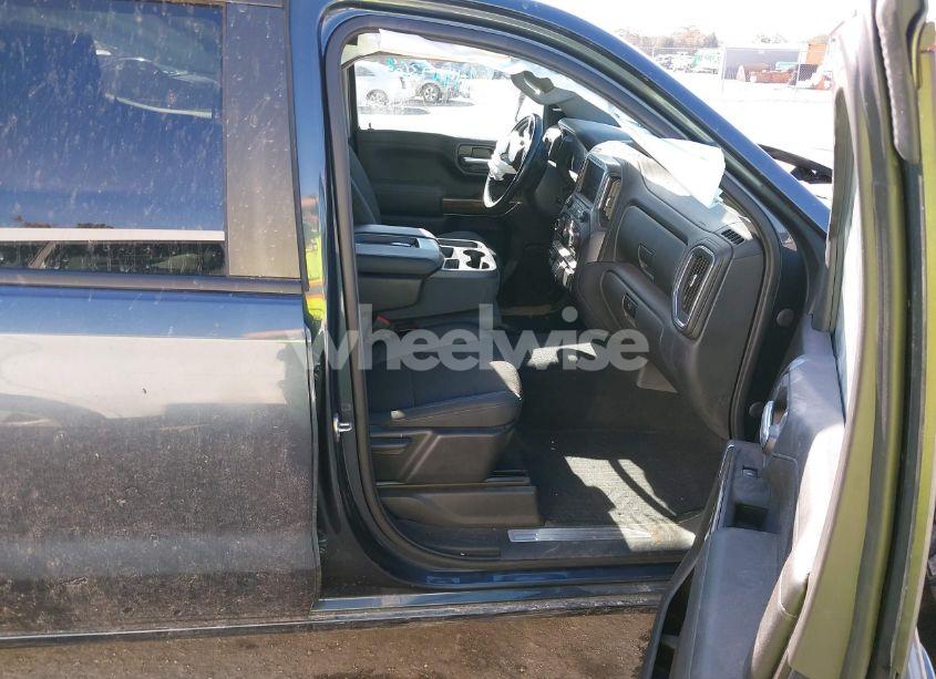 Photo 5 of 2020 Chevrolet Silverado 1500 4WD SHORT BED LT (VIN 3GCUYDET5LG217810)