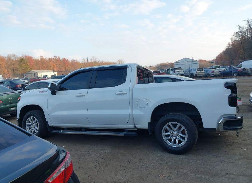 Photo 15 of 2020 Chevrolet Silverado 1500 4WD SHORT BED LT (VIN 3GCUYDET8LG246198)