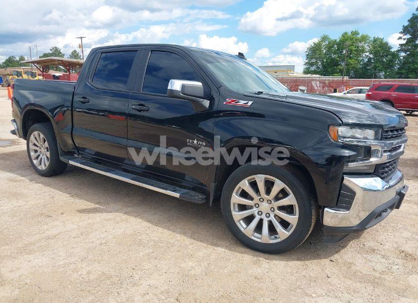 2021 Chevrolet Silverado 1500 4WD SHORT BED LT (VIN 3GCUYDET8MG180463) main photo