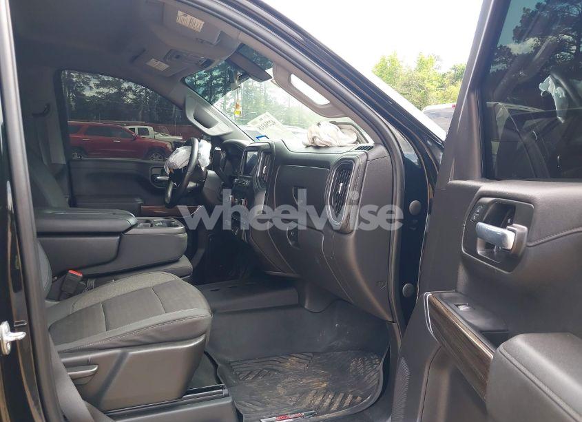 Photo 5 of 2021 Chevrolet Silverado 1500 4WD SHORT BED LT (VIN 3GCUYDET8MG180463)