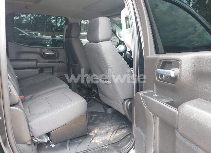 Photo 8 of 2021 Chevrolet Silverado 1500 4WD SHORT BED LT (VIN 3GCUYDET8MG180463)