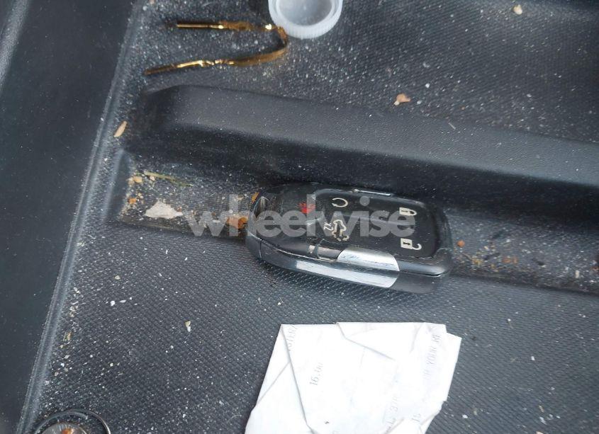 Photo 11 of 2019 Chevrolet Silverado 1500 RST (VIN 3GCUYEED0KG273408)