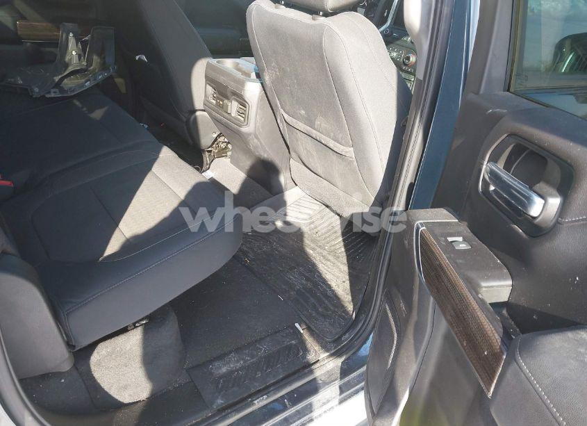 Photo 8 of 2019 Chevrolet Silverado 1500 RST (VIN 3GCUYEED0KG273408)