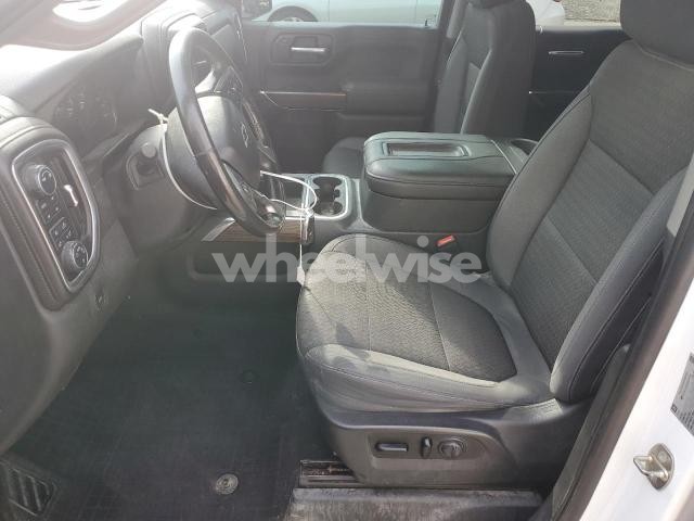 Photo 11 of 2019 CHEVROLET SILVERADO K1500 RST (VIN 3GCUYEED0KG313745)