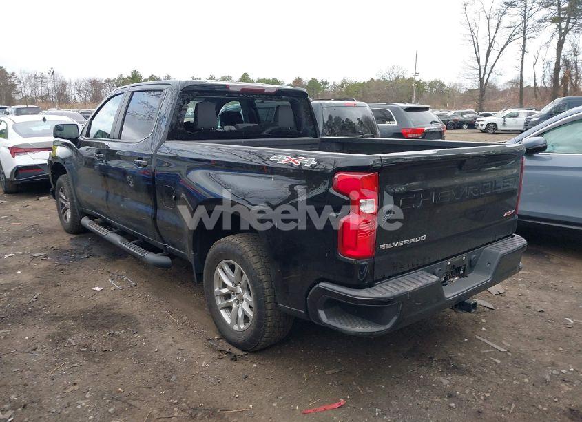 Photo 3 of 2021 Chevrolet Silverado 1500 4WD STANDARD BED RST (VIN 3GCUYEED0MG272519)