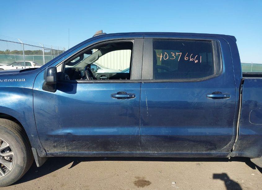 Photo 14 of 2019 Chevrolet Silverado 1500 RST (VIN 3GCUYEED1KG219132)