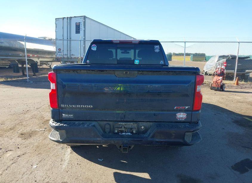 Photo 16 of 2019 Chevrolet Silverado 1500 RST (VIN 3GCUYEED1KG219132)