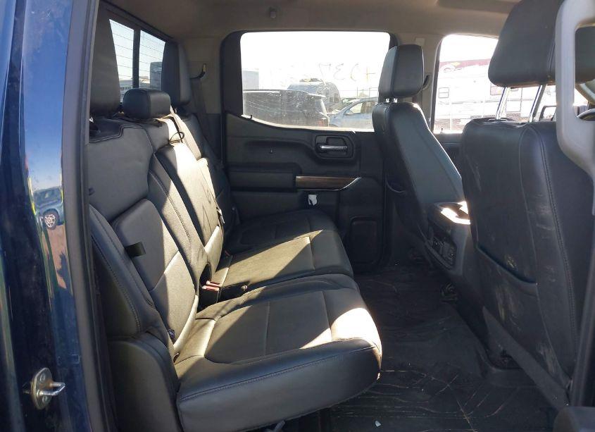 Photo 8 of 2019 Chevrolet Silverado 1500 RST (VIN 3GCUYEED1KG219132)