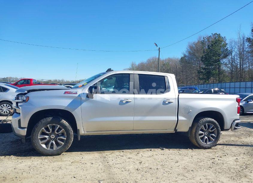 Photo 15 of 2020 Chevrolet Silverado 1500 4WD SHORT BED RST (VIN 3GCUYEED1LG325730)