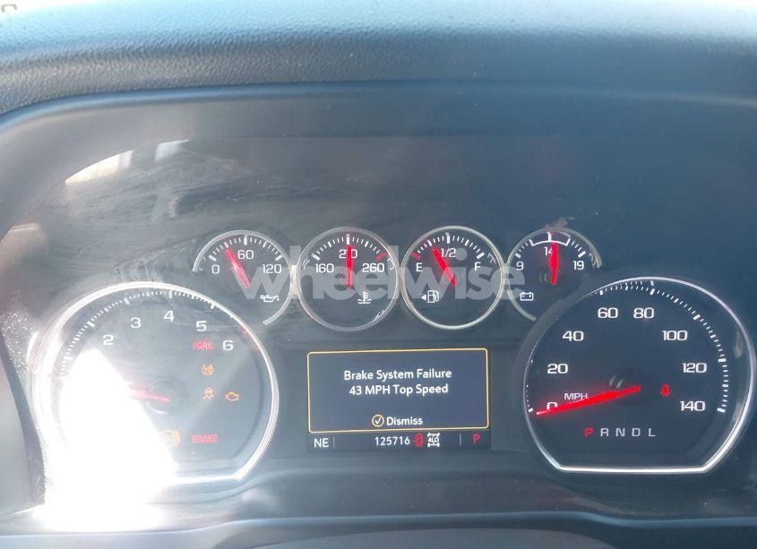 Photo 16 of 2020 Chevrolet Silverado 1500 4WD SHORT BED RST (VIN 3GCUYEED1LG325730)