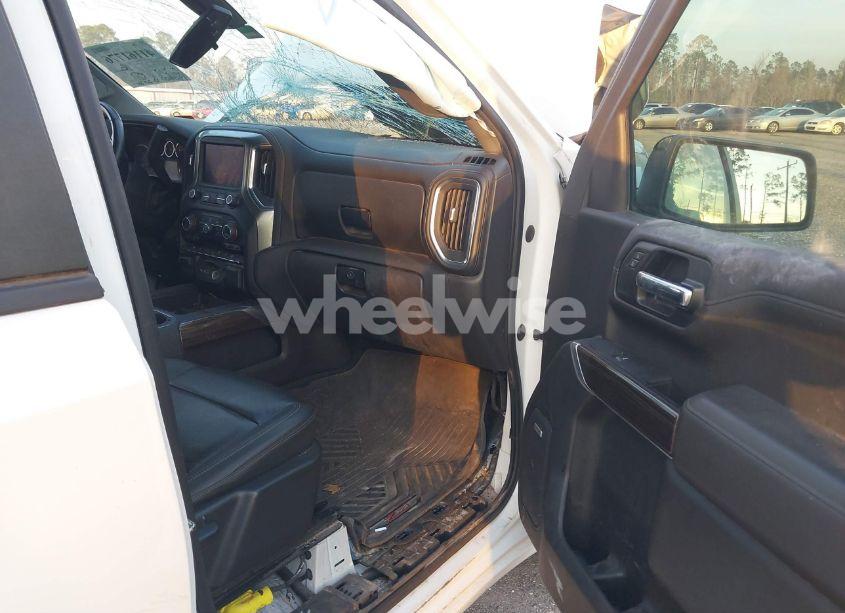 Photo 5 of 2022 Chevrolet Silverado 1500 LTD 4WD SHORT BED RST (VIN 3GCUYEED1NG100209)