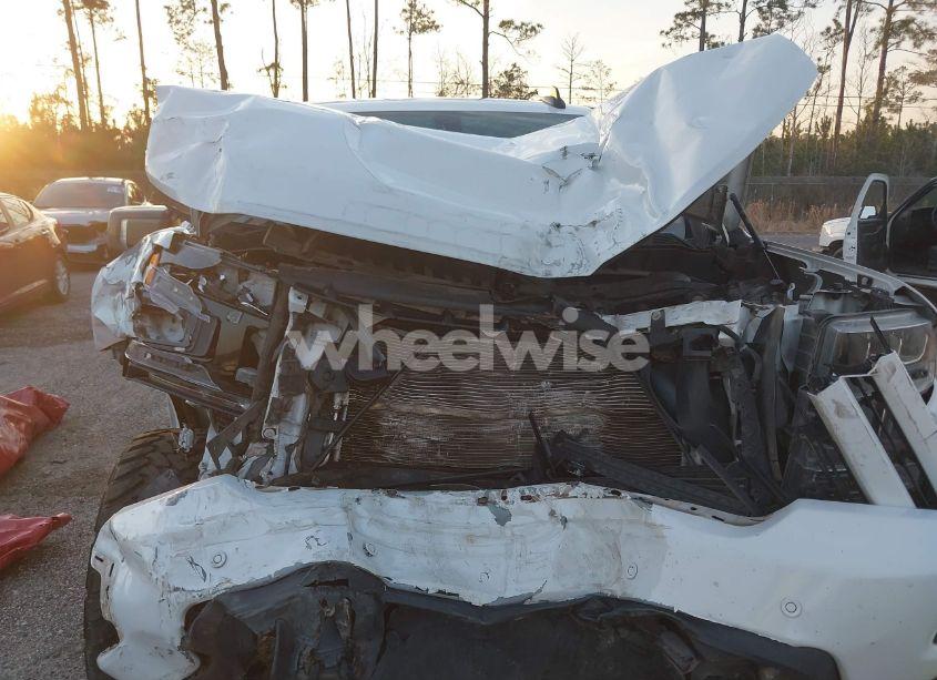Photo 6 of 2022 Chevrolet Silverado 1500 LTD 4WD SHORT BED RST (VIN 3GCUYEED1NG100209)