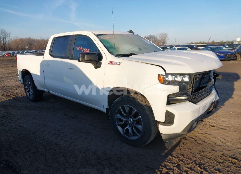 2021 Chevrolet Silverado 1500 4WD SHORT BED RST/4WD STANDARD BED RST (VIN 3GCUYEED3MG245458) main photo
