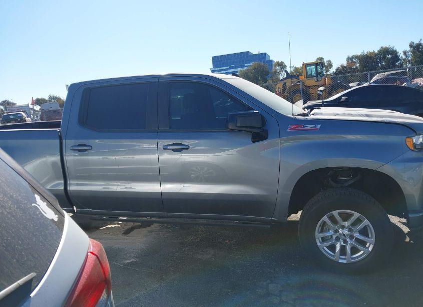 Photo 13 of 2021 Chevrolet Silverado 1500 4WD SHORT BED RST (VIN 3GCUYEED3MG291047)