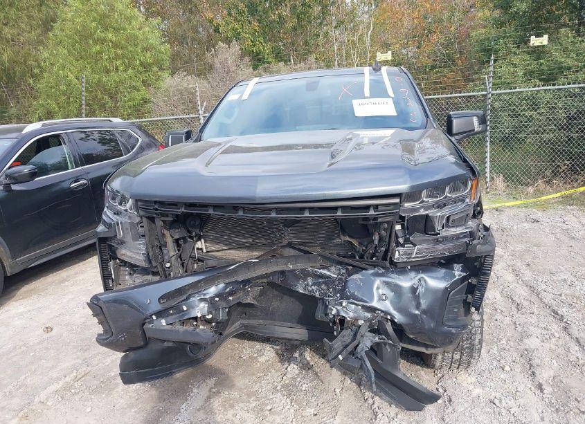 Photo 13 of 2019 Chevrolet Silverado 1500 RST (VIN 3GCUYEED4KG140425)