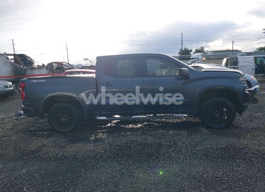 Photo 13 of 2019 Chevrolet Silverado 1500 RST (VIN 3GCUYEED4KG145091)