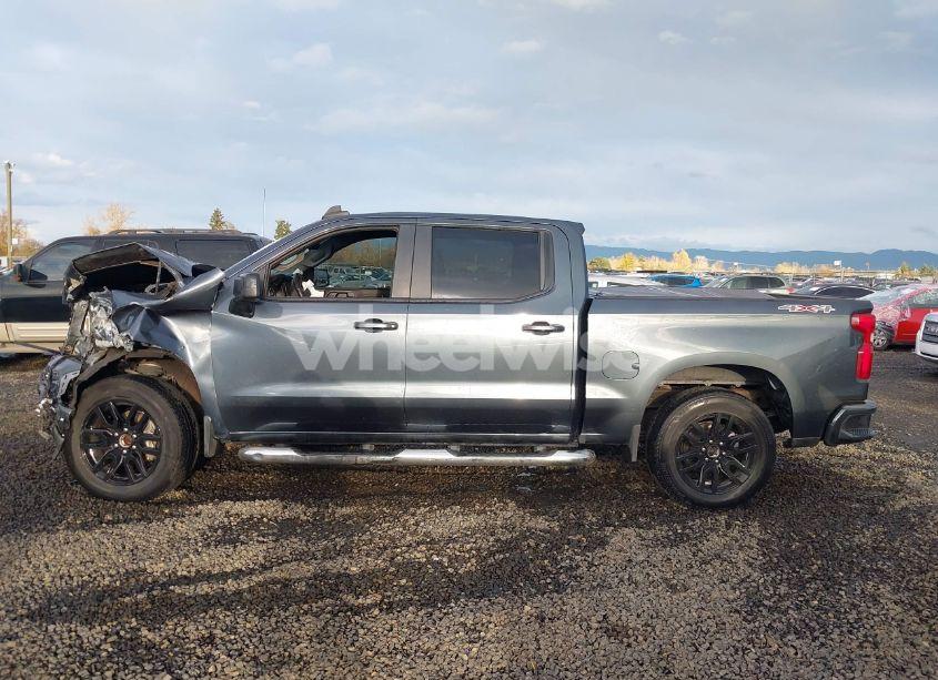 Photo 14 of 2019 Chevrolet Silverado 1500 RST (VIN 3GCUYEED4KG145091)