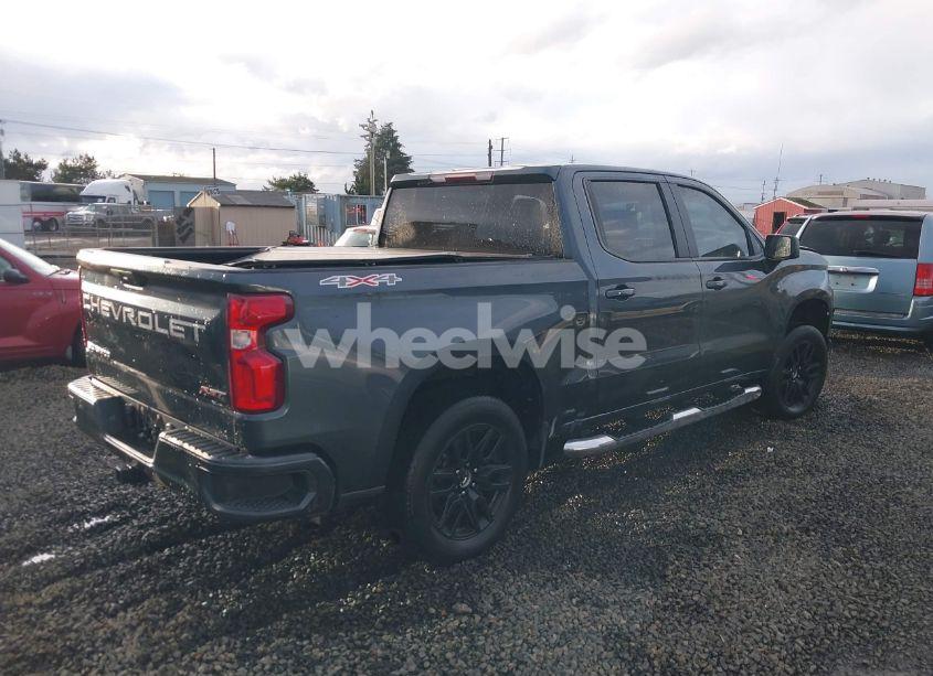 Photo 4 of 2019 Chevrolet Silverado 1500 RST (VIN 3GCUYEED4KG145091)