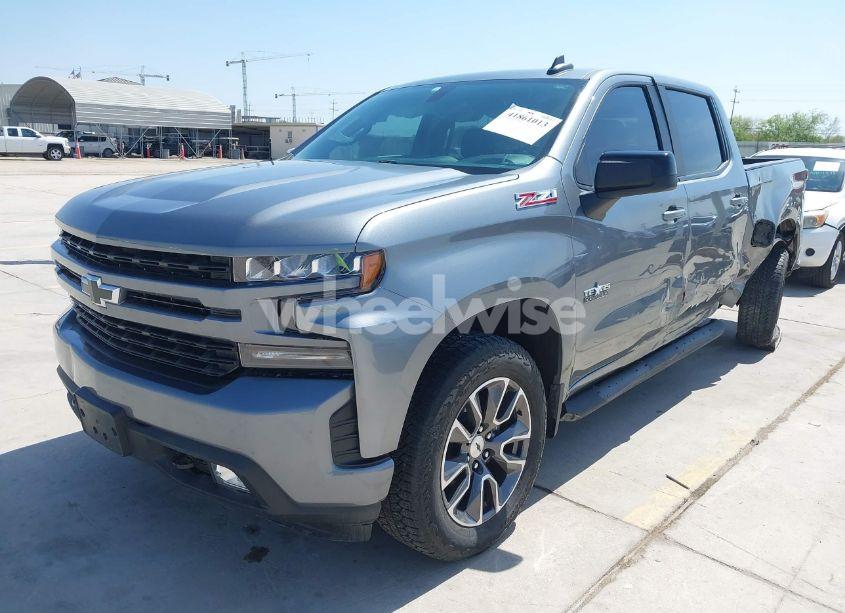 Photo 2 of 2021 Chevrolet Silverado 1500 (VIN 3GCUYEED4MG350199)