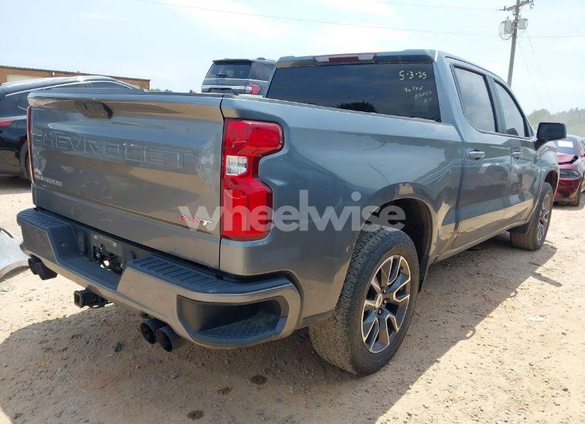 Photo 4 of 2020 Chevrolet Silverado 1500 4WD SHORT BED RST (VIN 3GCUYEED5LG421795)