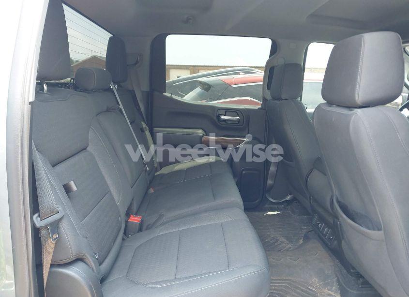 Photo 8 of 2020 Chevrolet Silverado 1500 4WD SHORT BED RST (VIN 3GCUYEED5LG421795)