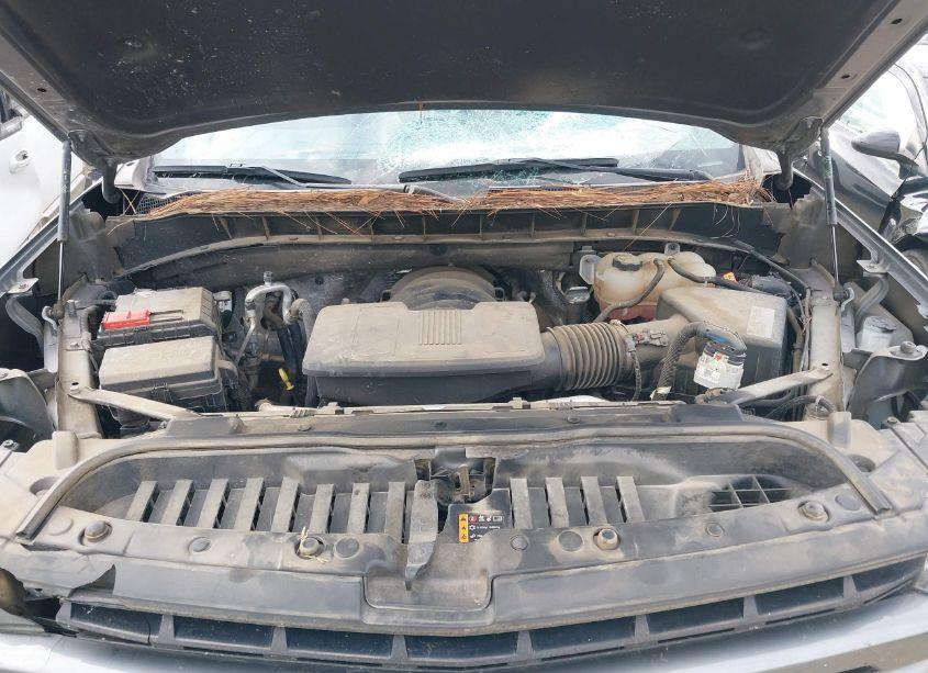 Photo 10 of 2021 Chevrolet Silverado 1500 (VIN 3GCUYEED5MG474286)