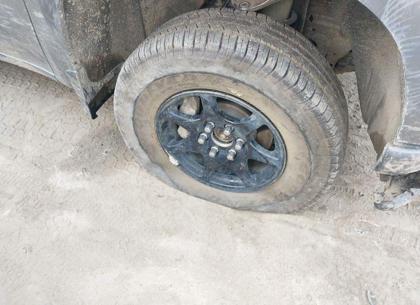 Photo 17 of 2021 Chevrolet Silverado 1500 (VIN 3GCUYEED5MG474286)