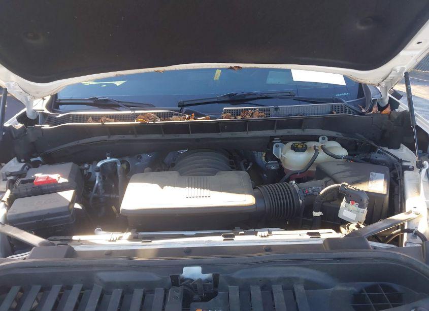 Photo 10 of 2019 Chevrolet Silverado 1500 RST (VIN 3GCUYEED6KG131760)