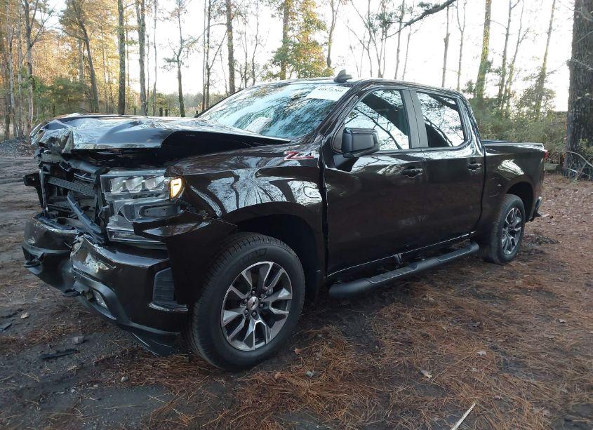 Photo 2 of 2020 Chevrolet Silverado 1500 4WD SHORT BED RST (VIN 3GCUYEED6LG195301)