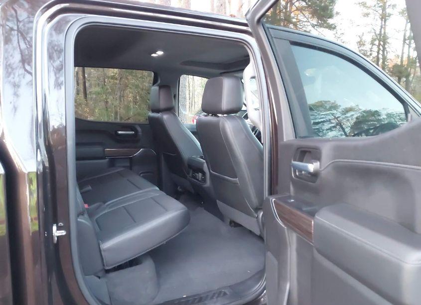 Photo 8 of 2020 Chevrolet Silverado 1500 4WD SHORT BED RST (VIN 3GCUYEED6LG195301)