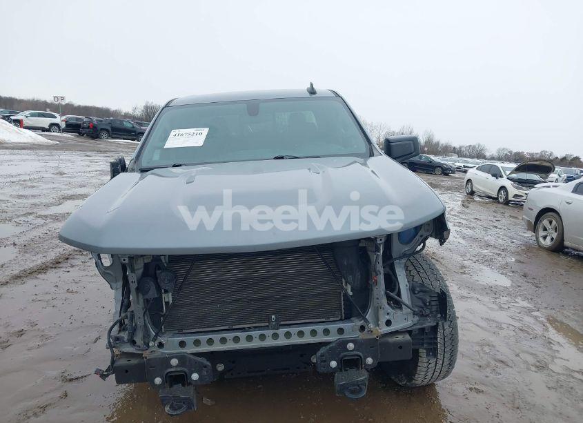 Photo 12 of 2021 Chevrolet Silverado 1500 4WD SHORT BED RST (VIN 3GCUYEED6MG145290)