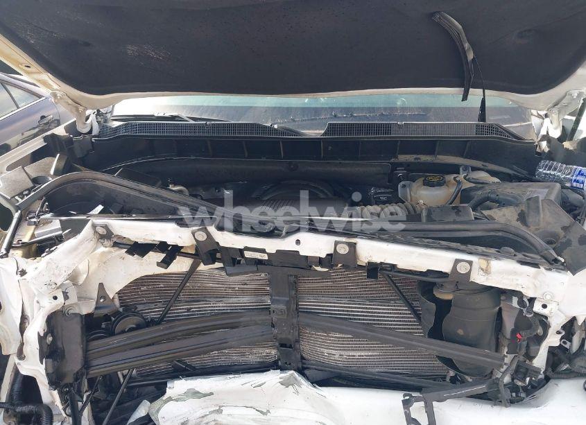 Photo 10 of 2021 Chevrolet Silverado 1500 4WD SHORT BED RST (VIN 3GCUYEED6MG476841)