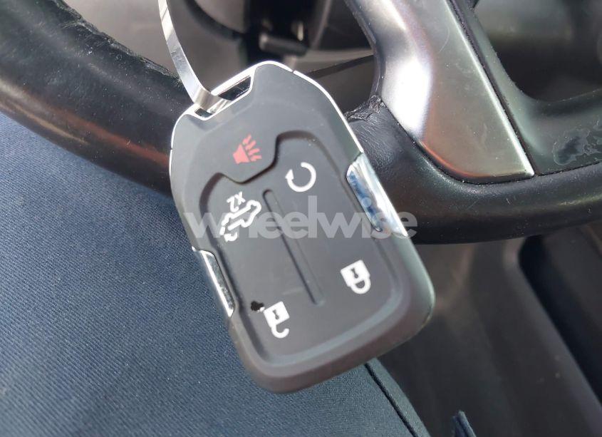 Photo 11 of 2021 Chevrolet Silverado 1500 4WD SHORT BED RST (VIN 3GCUYEED6MG476841)