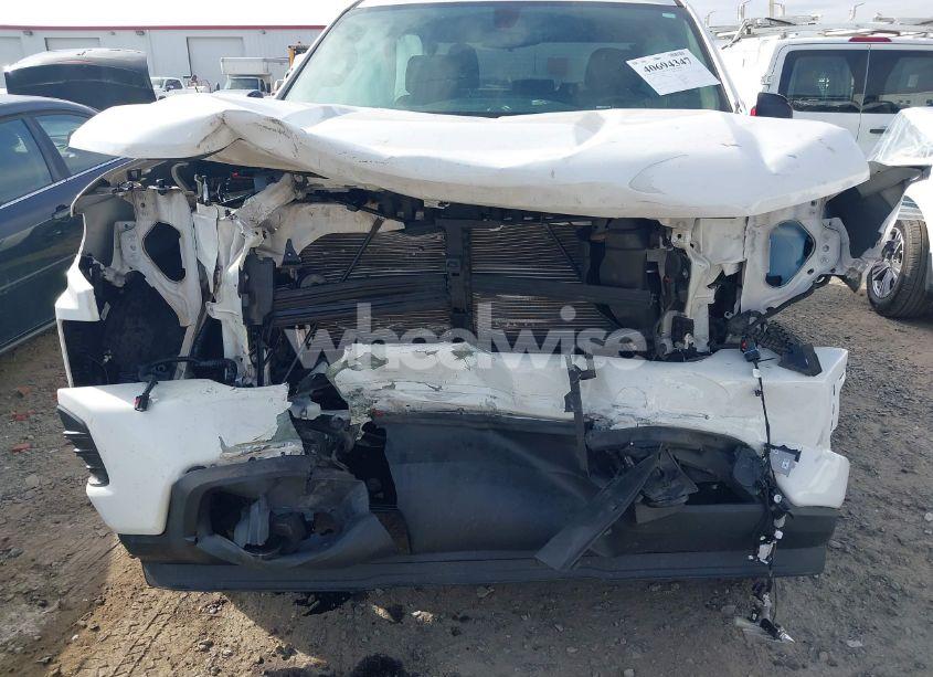 Photo 6 of 2021 Chevrolet Silverado 1500 4WD SHORT BED RST (VIN 3GCUYEED6MG476841)