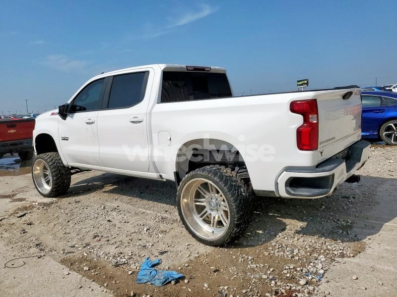 Photo 3 of 2020 CHEVROLET SILVERADO K1500 RST (VIN 3GCUYEED7LG284455)
