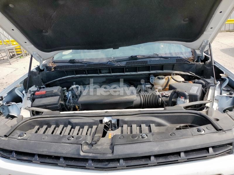 Photo 6 of 2020 CHEVROLET SILVERADO K1500 RST (VIN 3GCUYEED7LG284455)