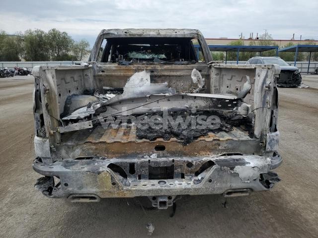 Photo 11 of 2019 CHEVROLET SILVERADO K1500 RST (VIN 3GCUYEED8KG262303)