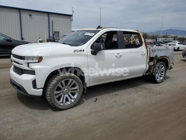 Photo 4 of 2019 CHEVROLET SILVERADO K1500 RST (VIN 3GCUYEED8KG262303)