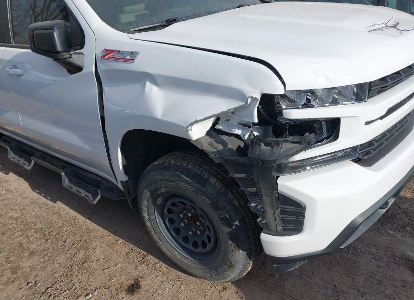 Photo 18 of 2020 Chevrolet Silverado 1500 4WD STANDARD BED RST (VIN 3GCUYEED8LG182145)